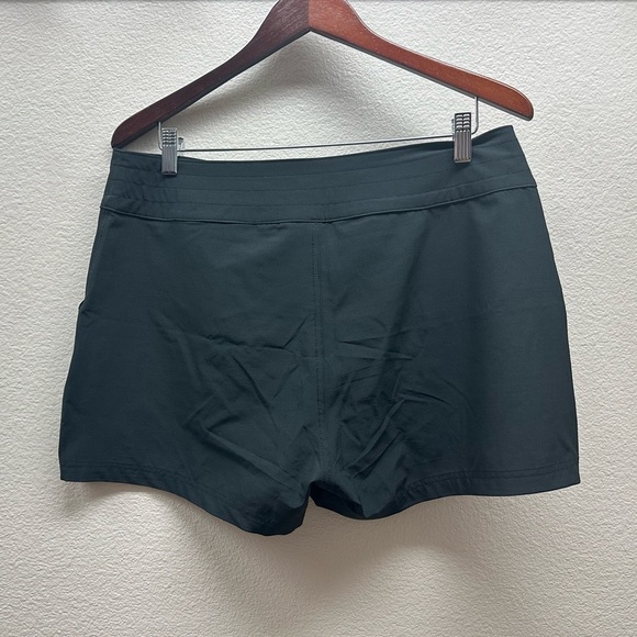 La Blanca 3-inch Women's Board Shorts - Picture 4 of 4